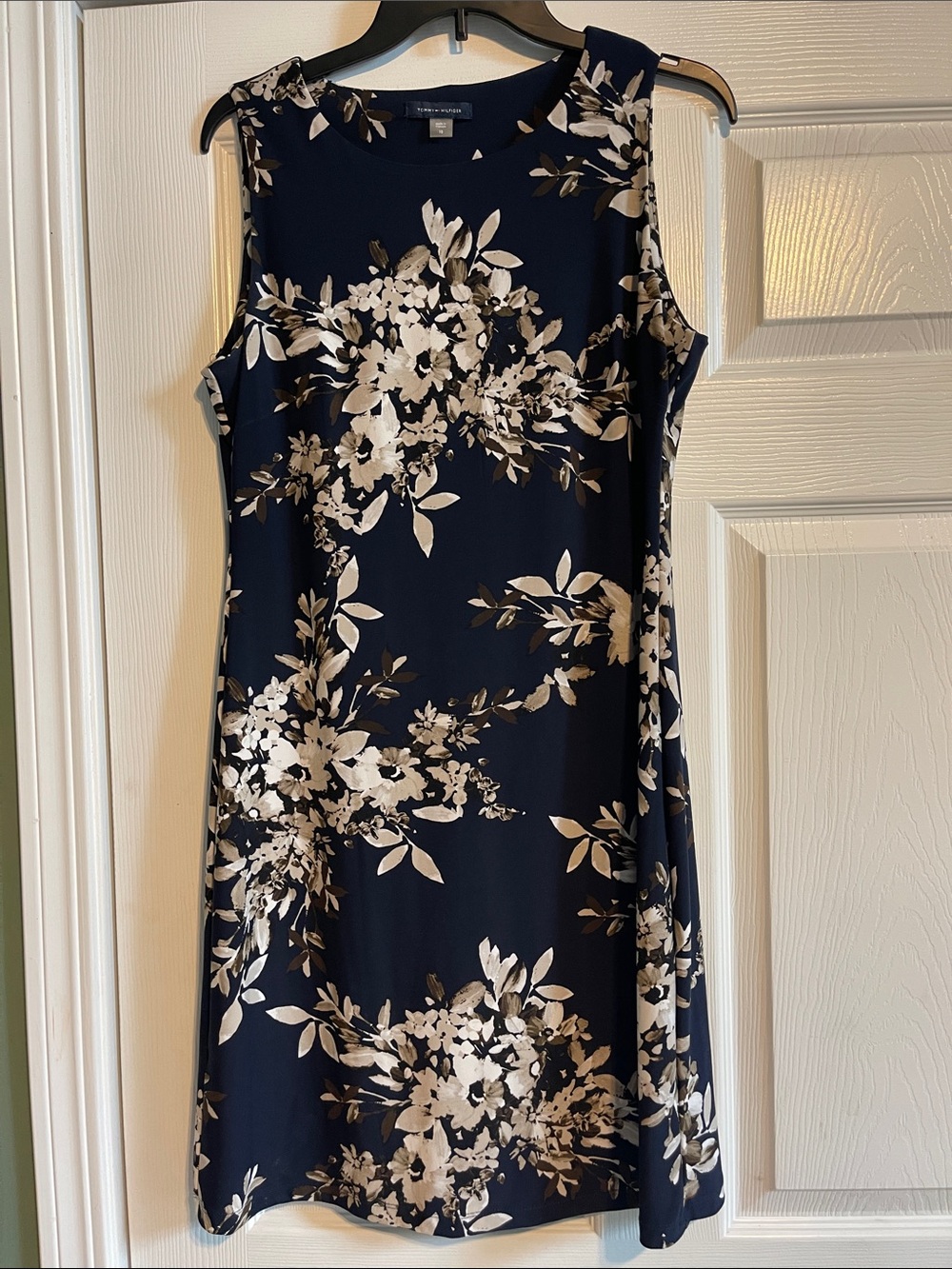 Tommy Hilfiger Navy Floral Sleeveless Shift Dress